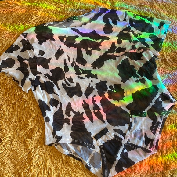 SHEIN Tops - NWT Mesh Cow Print Bodysuit